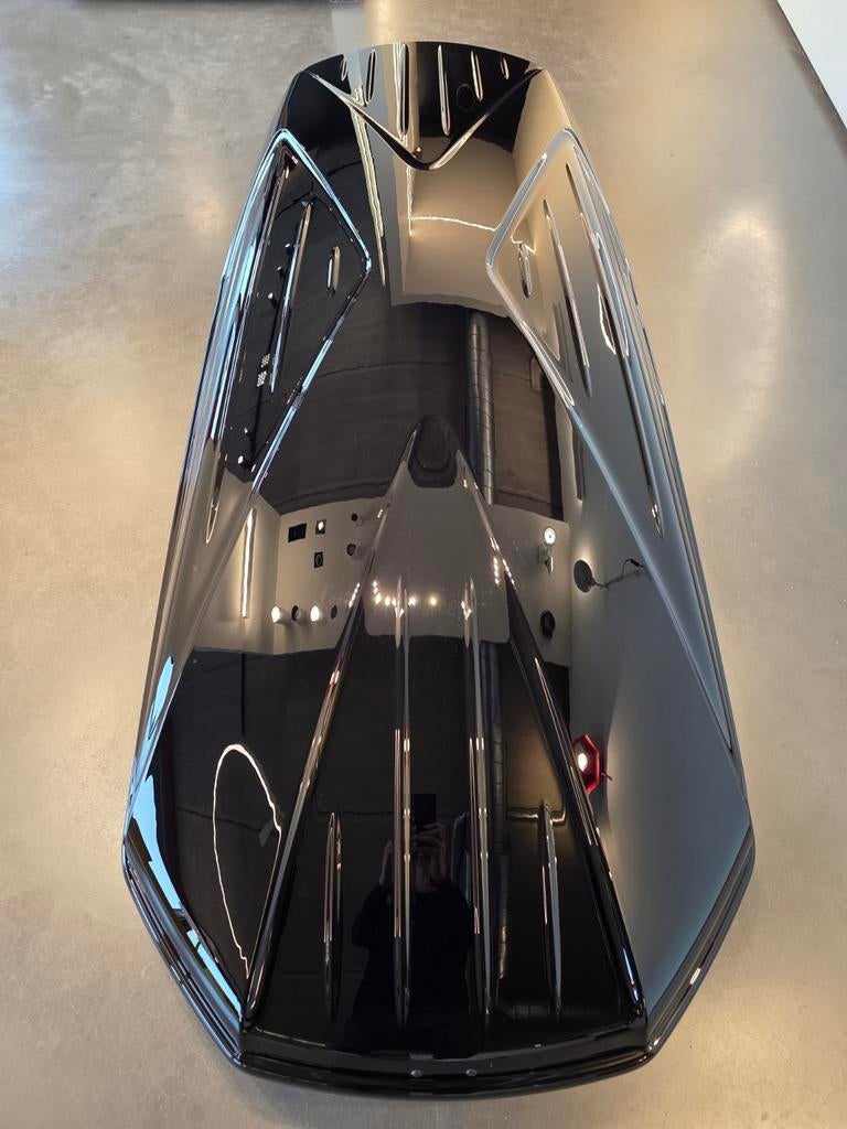 Porsche Dakbox 520 + Taycan dakdragers - 1x gebruikt!, Auto diversen, Dakkoffers, Ophalen of Verzenden, Zo goed als nieuw