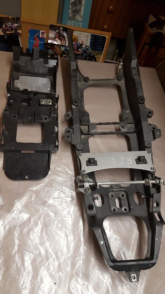 yamaha r6  subframe en plastiek 2006-2007, Ophalen of Verzenden, Gebruikt