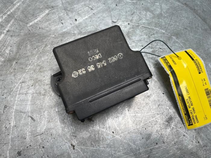 Voorgloei Relais van een Ssang Yong Rexton, Gebruikt, -, -, Ophalen of Verzenden