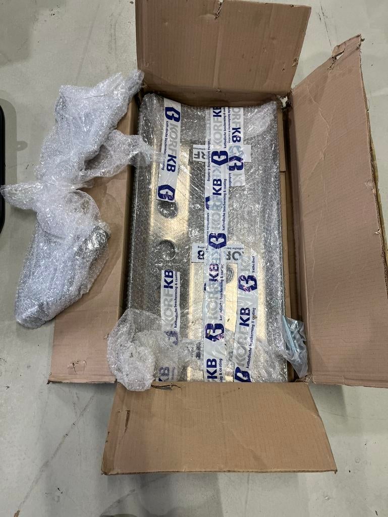 Land Rover Defender Steering Guard Nieuw, Ophalen, Nieuw, Abingdon, Sales@terrafirma4x4.com