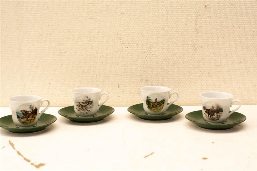 8 delig Bavaria Creidlitz porseleinen kop en schotel 38891, Huis en Inrichting, Keuken | Servies, Gebruikt, Ophalen of Verzenden