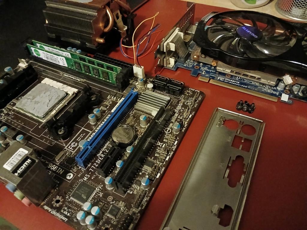 Moederbord, CPU, DDR3 RAM & Videokaart Combo (Defect), DDR3, Ophalen of Verzenden, ATX, AMD