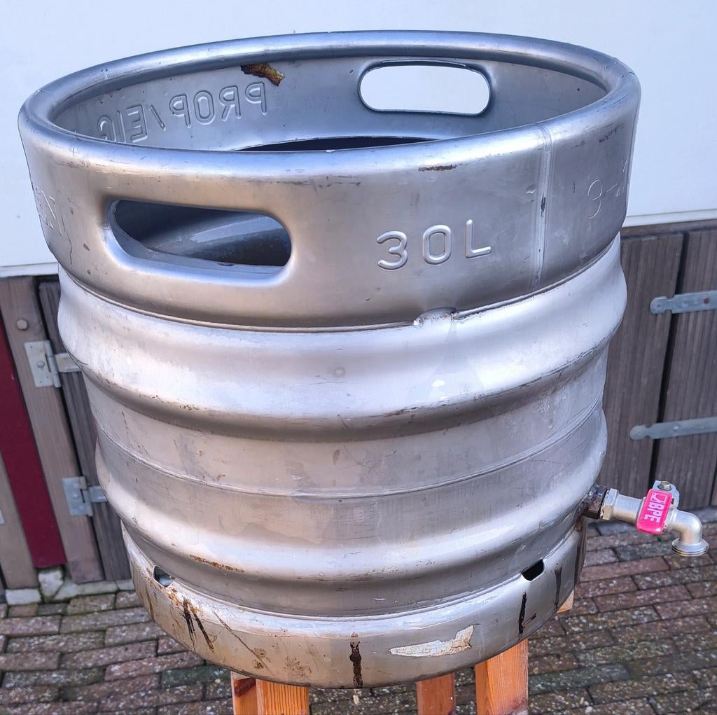 RVS Ketel /Biervat open met kraan 30L, Hobby en Vrije tijd, Overige Hobby en Vrije tijd, Gebruikt, Ophalen