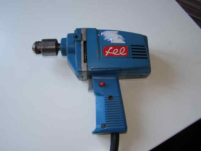 Fel boormachine, Ophalen of Verzenden, Gebruikt, Minder dan 400 watt, Boormachine