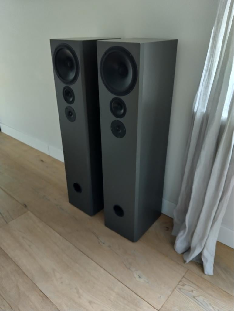 Vifa Gamma 3 weg luidsprekers in zeer goede staat, Audio, Tv en Foto, Luidsprekers, Gebruikt, Front, Rear of Stereo speakers, 120 watt of meer
