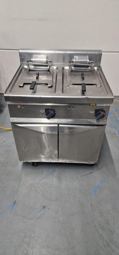 Professionele dubbele frituur, Witgoed en Apparatuur, Frituurpannen, Gebruikt, 4 liter of meer, Duo-friteuse, Ophalen