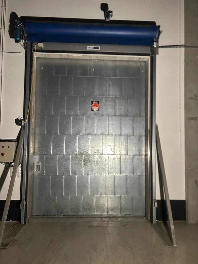 Elektrische snelloopdeur overheaddeur garagedeur, Verzenden, Garagedeur, Zo goed als nieuw, 120 cm of meer