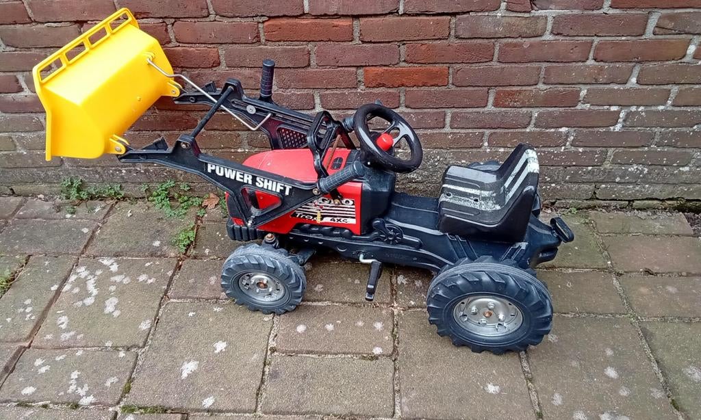 Tractor ....tot 4 jaar ....te vaak gebruikt ...stoel los ..., Ophalen of Verzenden, Gebruikt, Overige merken