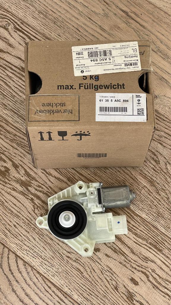 OEM BMW 61355a5c894 Aandrijving ruitbediening voor, Ophalen of Verzenden, Nieuw, BMW