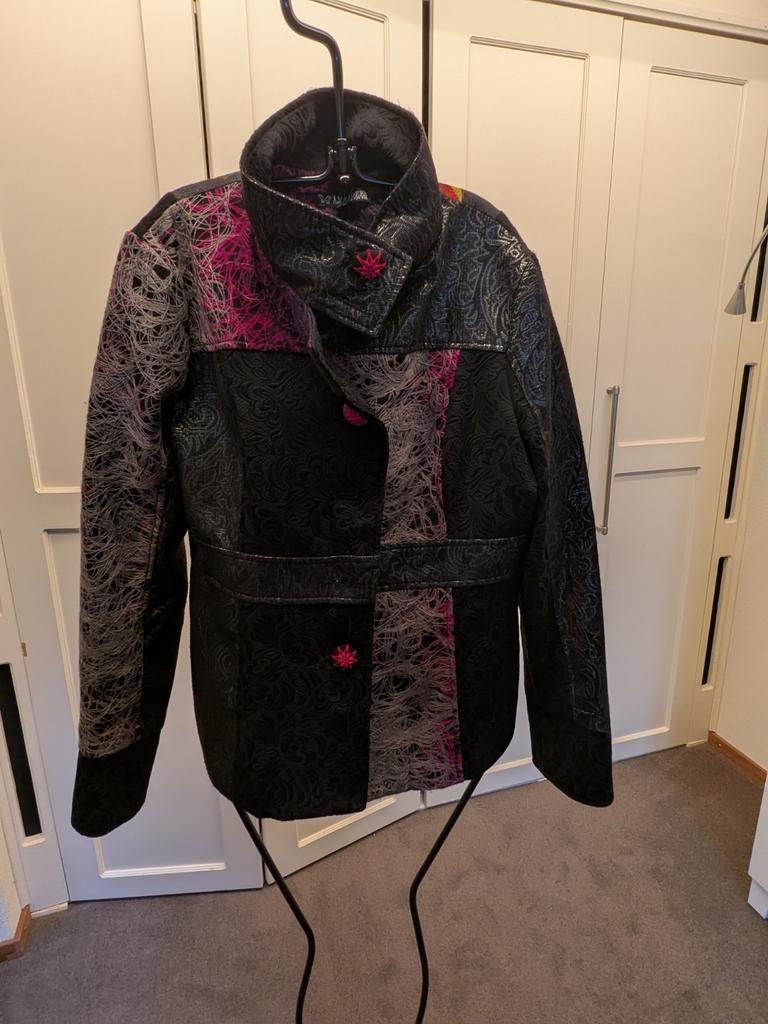 Kleurrijke 101 idees jas maat L, Ophalen of Verzenden, Zo goed als nieuw, Maat 38/40 (M)