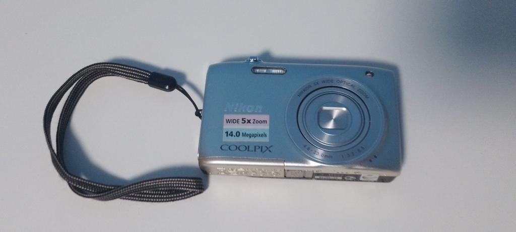 Nikon Coolpix S3100 Camera - 14 Megapixel, Ophalen, Compact, Zo goed als nieuw, 4 t/m 7 keer