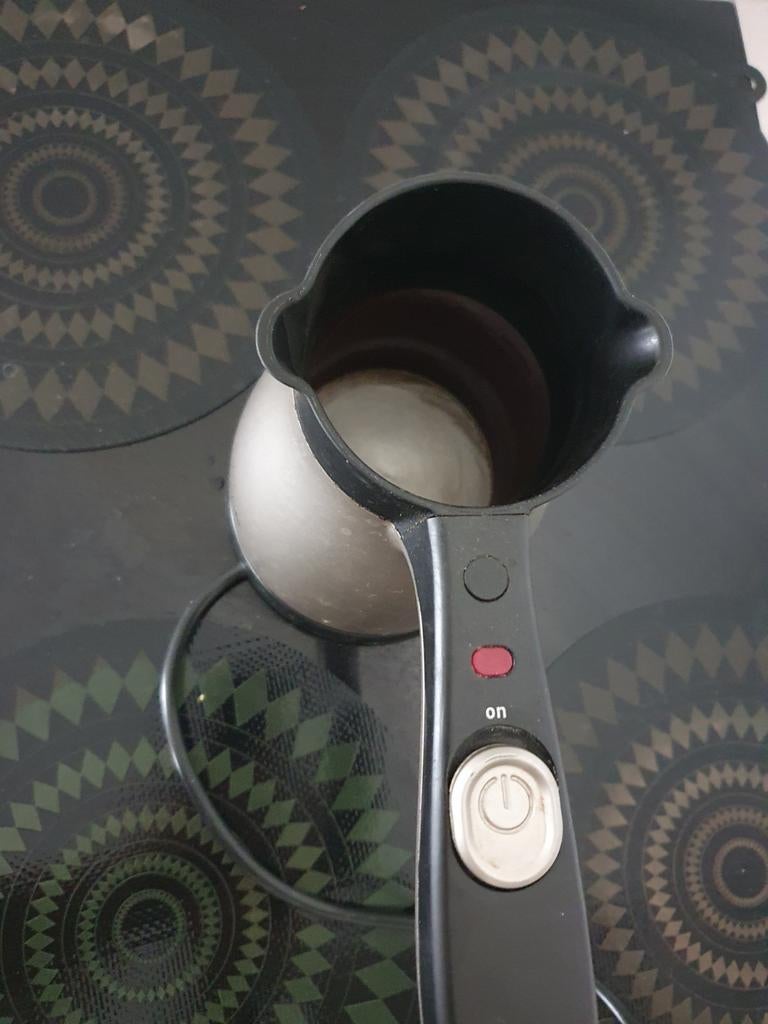 Te koop koffiezetapparaat, 1 tot 2 liter, Ophalen