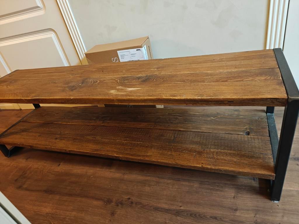 Stoer houten tv meubel/bankje met ijzeren frame, Huis en Inrichting, Kasten | Televisiemeubels, Overige houtsoorten, Minder dan 50 cm