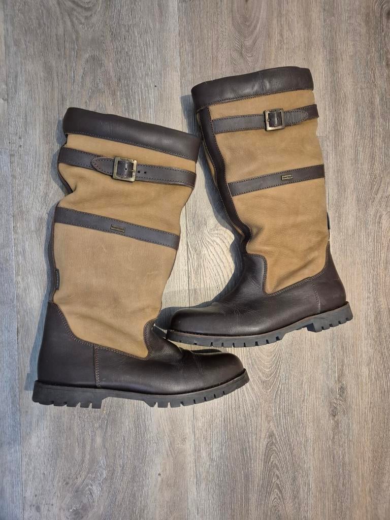 Laarzen mt 42 zgan winterlaarzen, Ophalen, Hoge laarzen, Bruin, Zo goed als nieuw