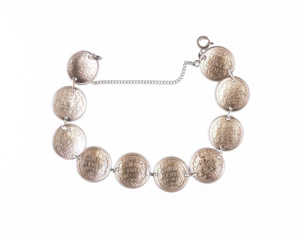 Armband met gebolde 10 cents Wilhelmina opgestoken haar, Setje, Zilver, Ophalen of Verzenden, 10 cent