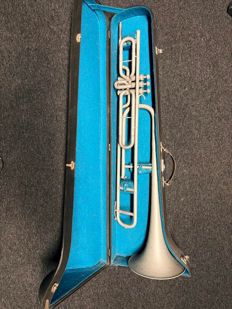 Messing ventiel-trombone met 3 ventielen en koffer, Gebruikt, Overige typen, Onbekend, Ophalen of Verzenden
