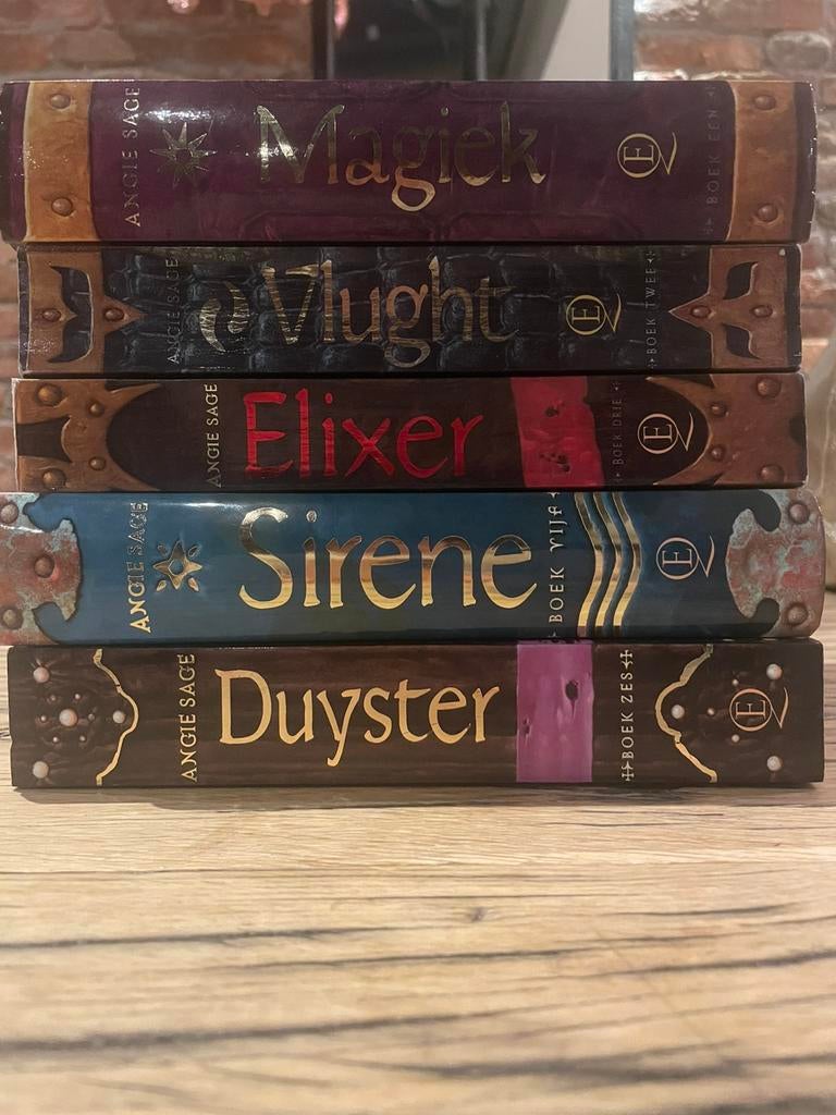 Septimus Heap serie (5 boeken), Boeken, Ophalen of Verzenden, Zo goed als nieuw