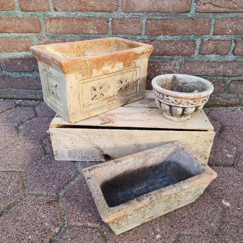 Oude terracotta bloembakken/pot, Tuin en Terras, Ophalen, Gebruikt, Rond, Minder dan 40 cm