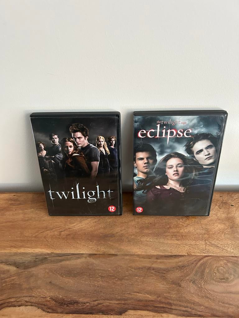 Twilight Saga DVD's: Twilight & Eclipse, Vanaf 12 jaar, Ophalen of Verzenden, Zo goed als nieuw, Overige genres