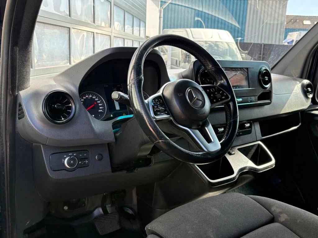 Mercedes-Benz Sprinter 319 3.0CDI V6 Autom. L2H1 DC 5-pers E, Automaat, 2361 kg, Gebruikt, 190 pk