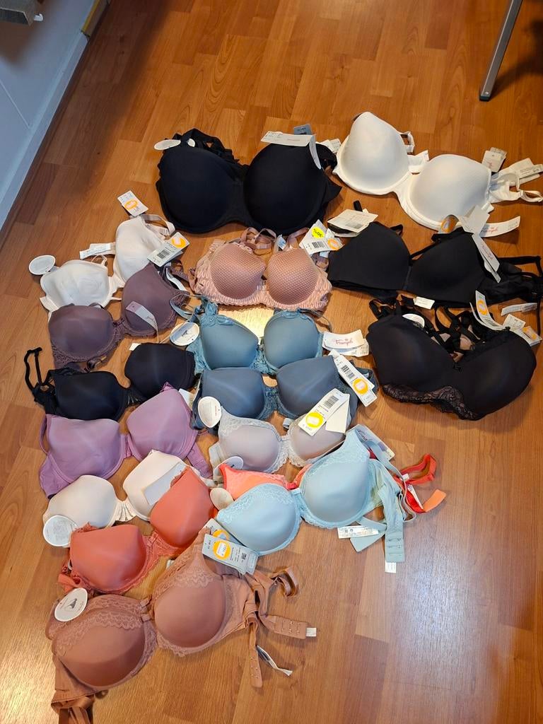 Opkoper Lingerie, Triumph, Ophalen, Wit, BH
