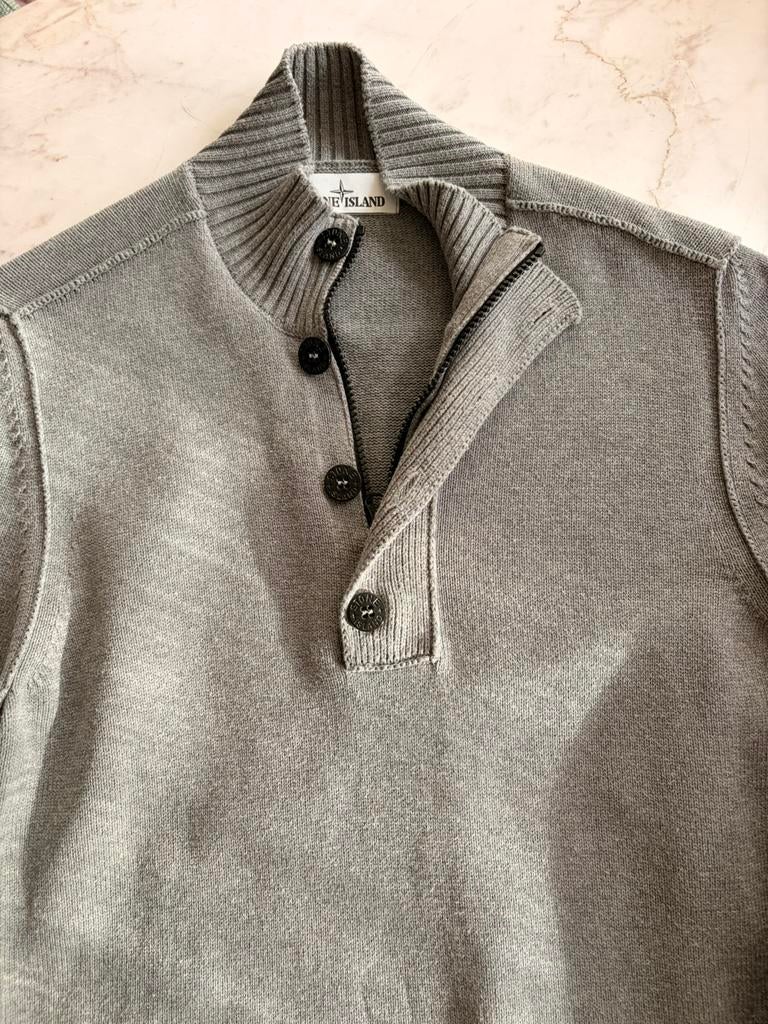 Stone Island Sweater /trui grijs -rits&knopen -badge -maat M, Maat 48/50 (M), Ophalen of Verzenden, Grijs, Stone Island