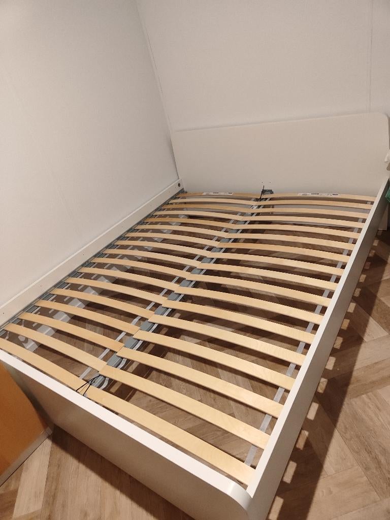 Ikea bed 160x200 ASKVOLL, Ophalen, Overige materialen, Wit, Tweepersoons