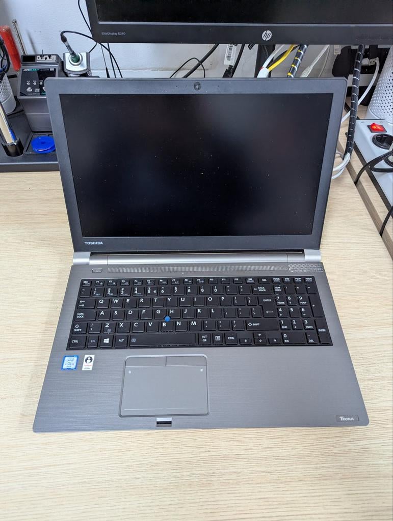 Toshiba Tecra Z50 - Werkend (zonder lader/SSD), Gebruikt, 1-1, Shibaura 1-chome, Minato-ku, Tokyo 105-8001, Japan, Info@toshiba.com