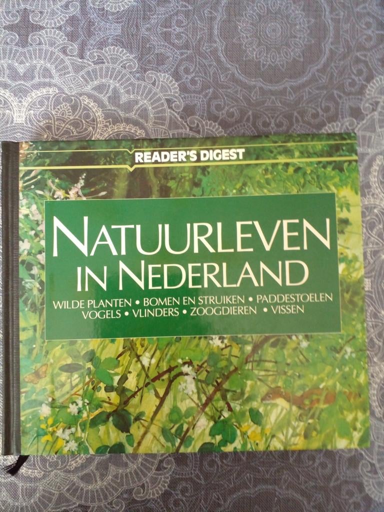Natuurleven in Nederland - Reader's Digest, Boeken, Natuur, Ophalen of Verzenden, Gelezen, Natuur algemeen, Reader's Digest