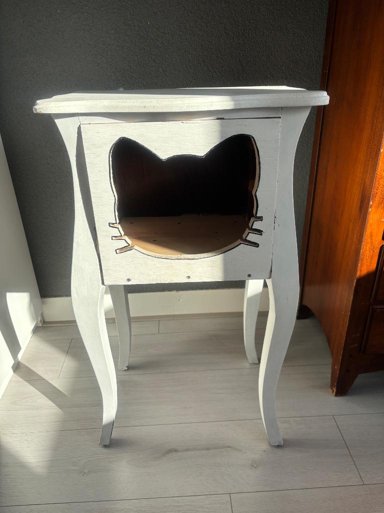 Kattenhuisje, Dieren en Toebehoren, Ophalen, Gebruikt