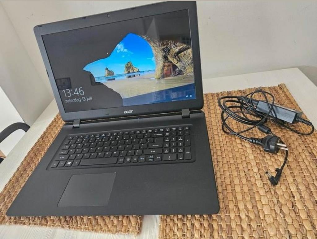 Acer Aspire ES1-732 - 17.3 inch Laptop, Computers en Software, Windows Laptops, Ophalen, 17 inch of meer, 2 tot 3 Ghz