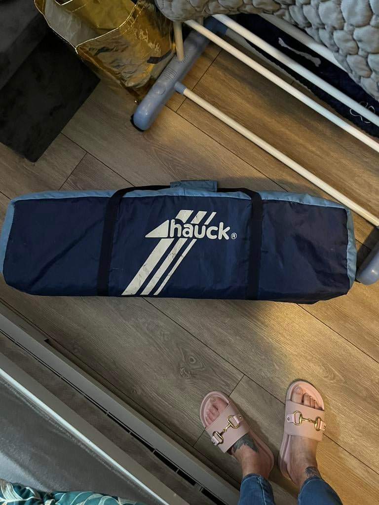 Hauck campingbedje en matras, Kinderen en Baby's, Babywiegjes en Ledikanten, Ophalen, Zo goed als nieuw, Reisbedje