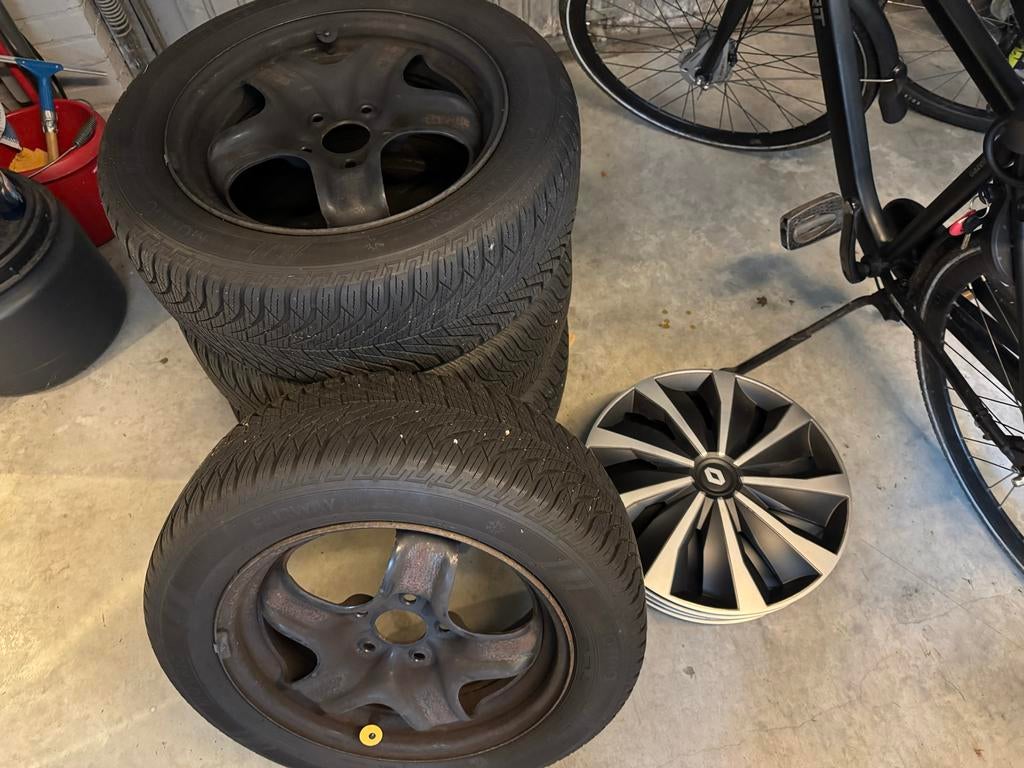 All season banden, stalen velg, wieldoppen, Renault megane, Ophalen, Gebruikt, 16 inch, Banden en Velgen