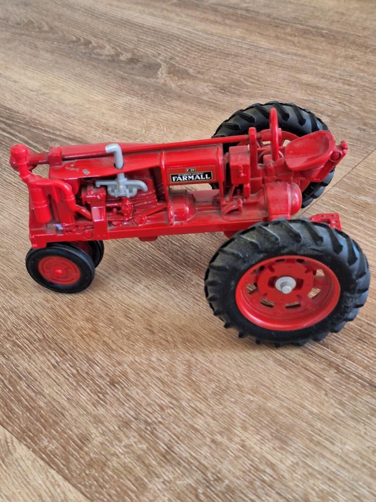 Mooie Farmall F20 McCormick Deering Tractor, Ophalen of Verzenden, 1:32 tot 1:50, Overige merken