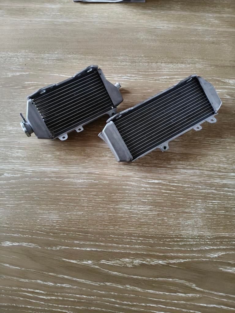 Kawasaki OEM Radiators KX250 KX450 '19 - '26.  in nieuwstaat, Ophalen of Verzenden