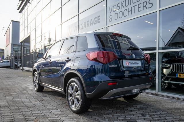 Suzuki Vitara 1.5 Hybrid Privilege Style Blue, 12 maanden, Gebruikt, Zwart, 4 cilinders