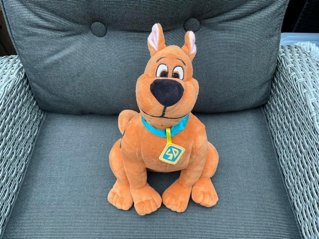 Nieuwe vintage Scooby Doo knuffel 30cm, Ophalen, Overige figuren, Nieuw, Beeldje of Figuurtje