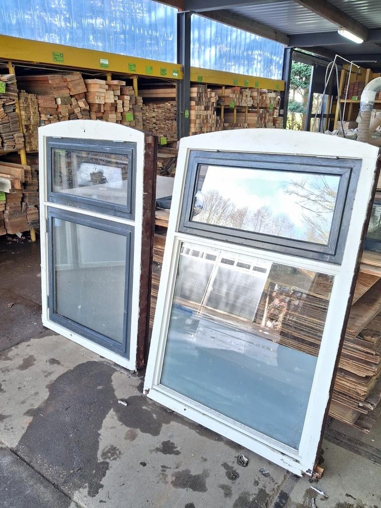 4x hardhouten kozijnen bovenkant getoogd, Ophalen of Verzenden