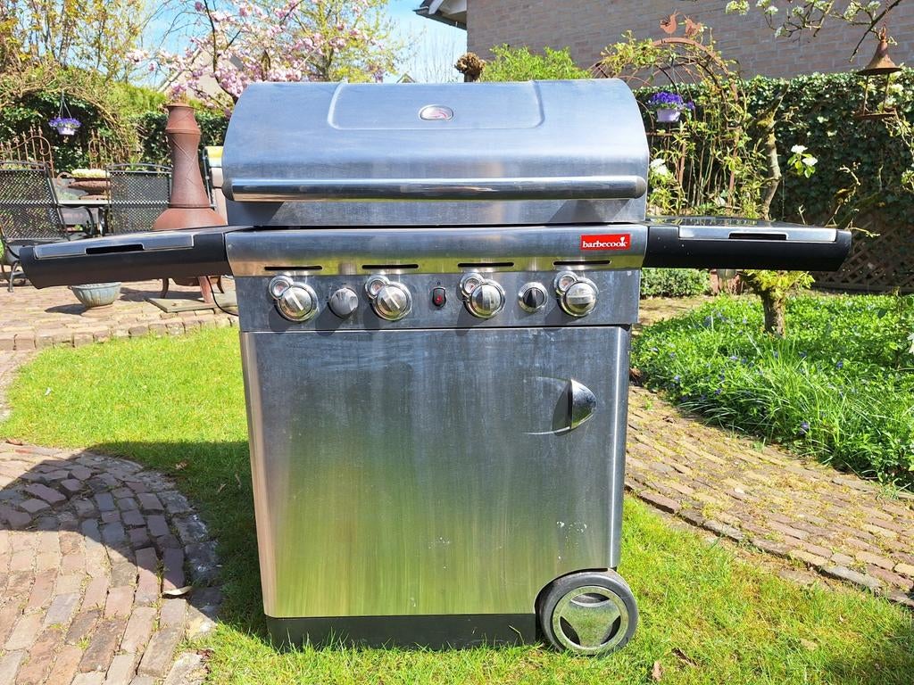 Barbecook gasbarbecue met 4 pitten en warmhoudplaat, Ophalen, Gebruikt, Barbecook