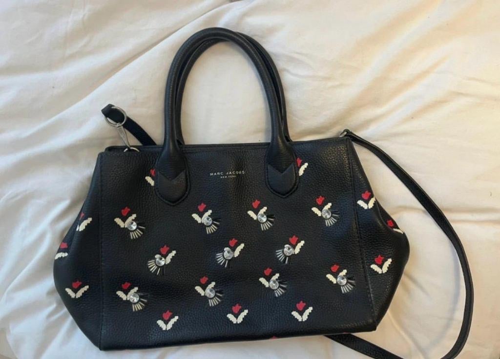 Nieuwe limited edition Marc Jacobs tas (Tulip bag), Sieraden, Tassen en Uiterlijk, Tassen | Damestassen, Ophalen of Verzenden