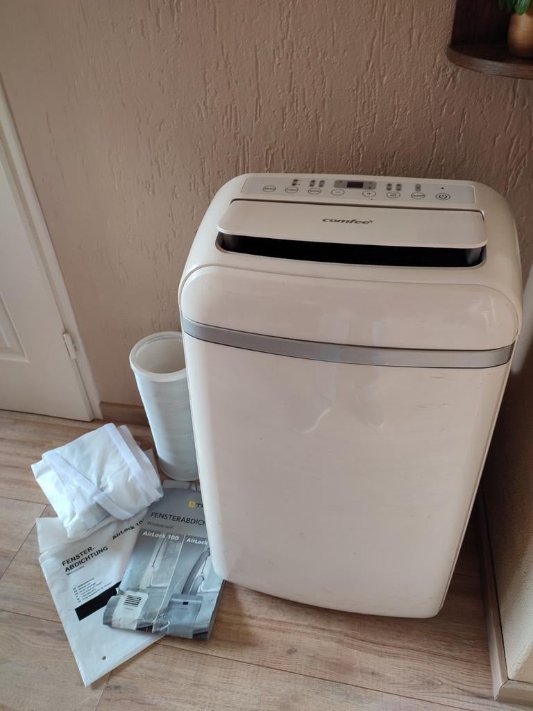 Comfee mobiele airco, Witgoed en Apparatuur, Airco's, Ophalen, Timer, 3 snelheden of meer, Zo goed als nieuw