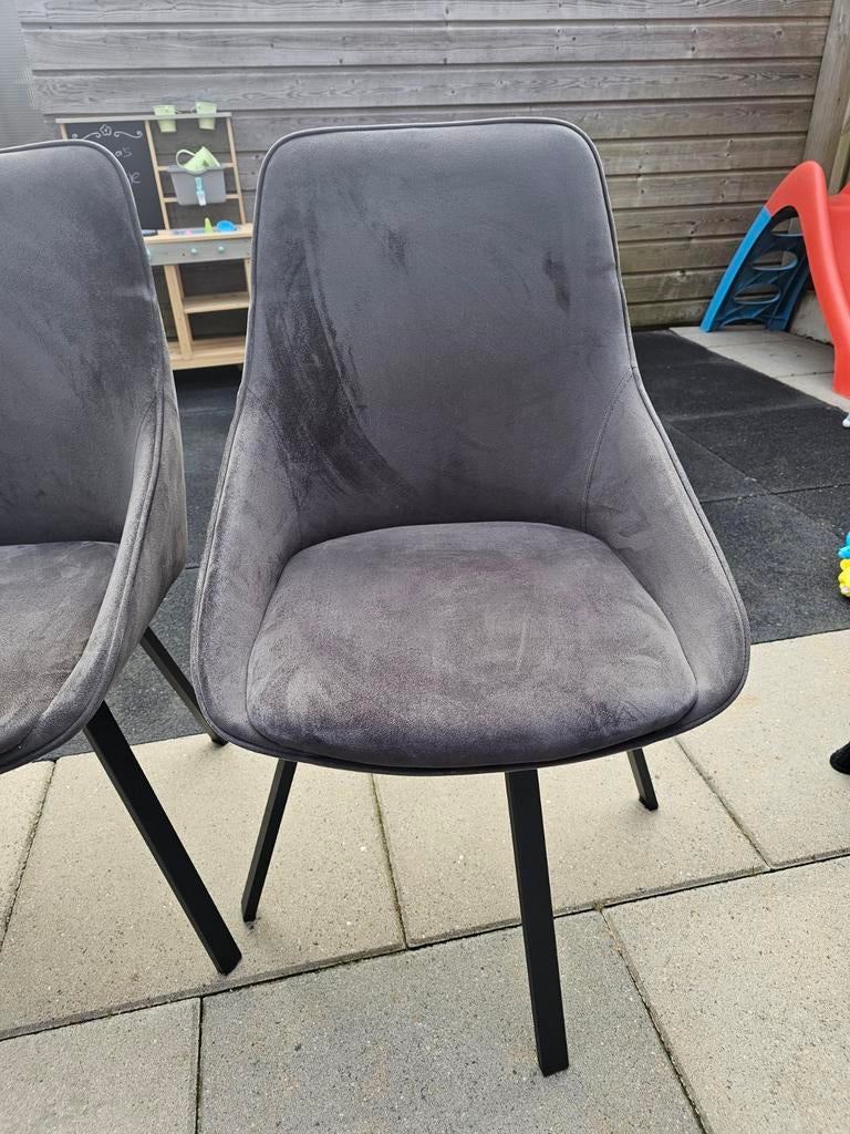 4 grijze suede eetkamer stoelen, Huis en Inrichting, Stoelen, Ophalen, Gebruikt, Grijs