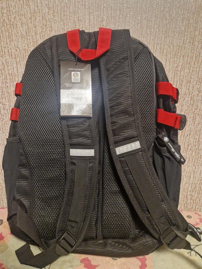 Alfa Romeo Urban Rugzak Zwart Rood, Ophalen