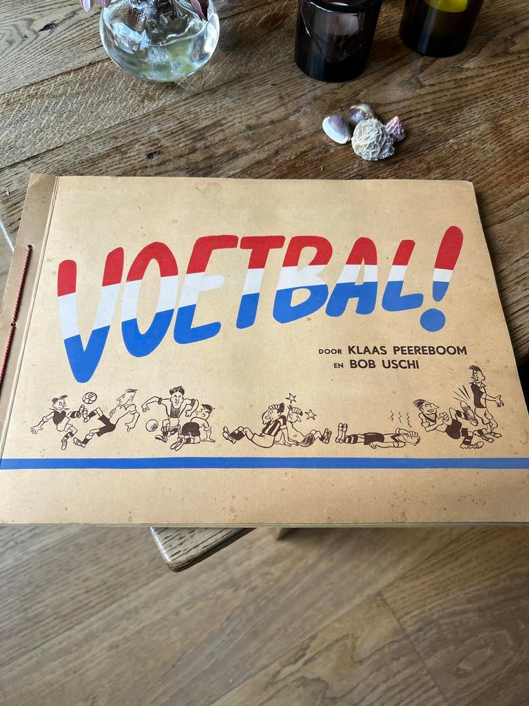 Voetbalplaatjesboek met Abe Lenstra en Rinus Michels, Verzamelen, Ophalen, Gebruikt, Overige binnenlandse clubs, Boek of Tijdschrift