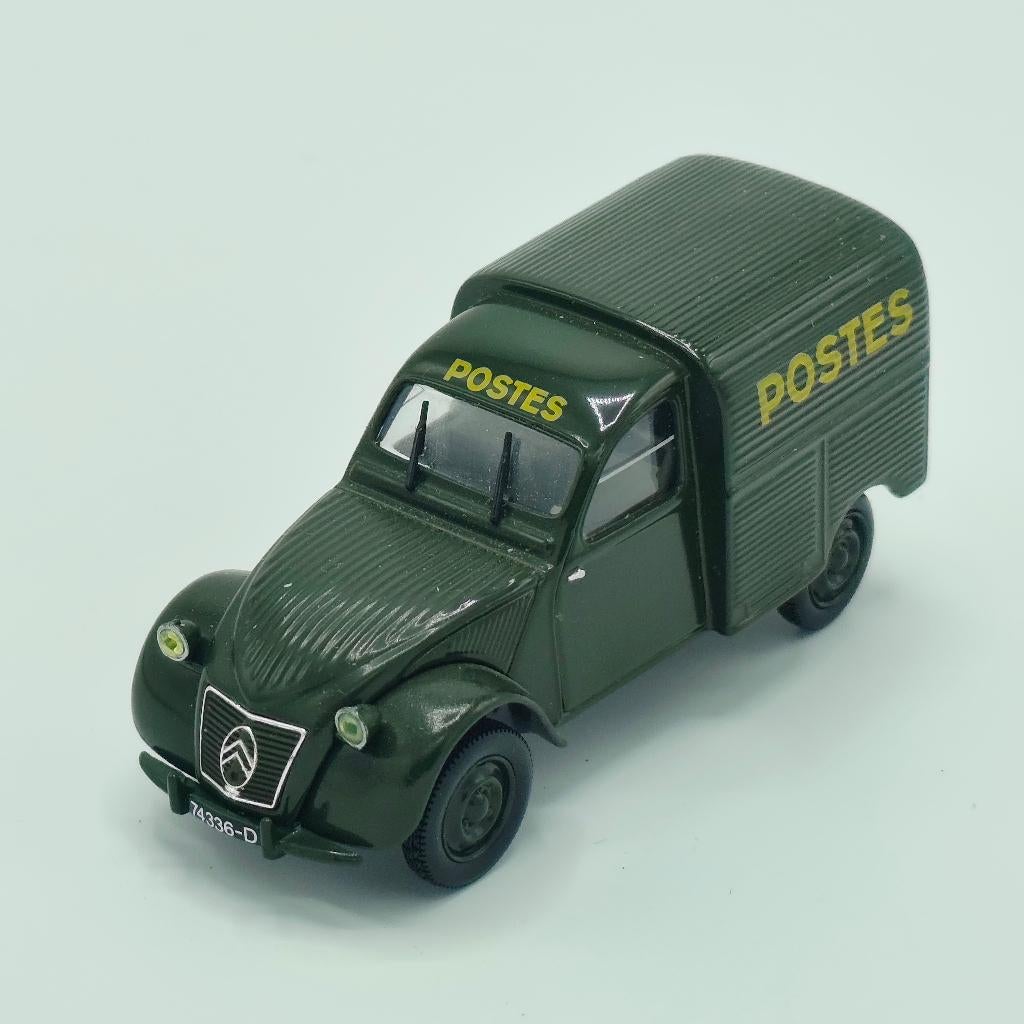 Citroën 2CV AZU besteleend schaal 1/43 Donkergroen Postes, Ophalen of Verzenden, Zo goed als nieuw, Auto, Norev