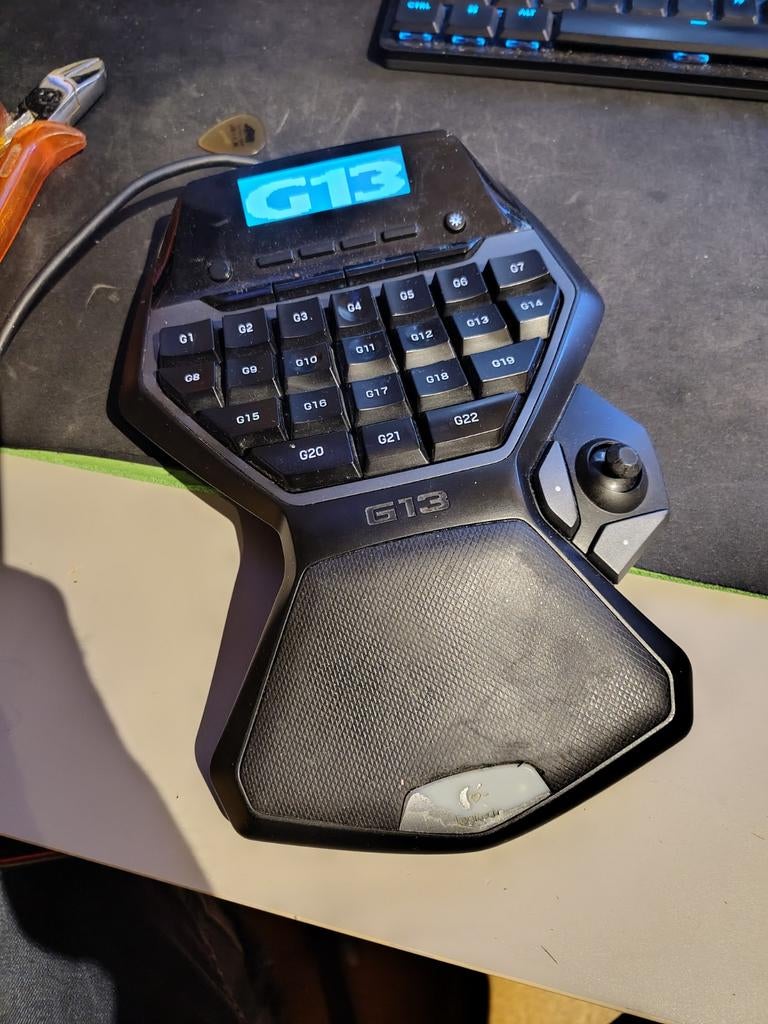 Logitech G13 Advanced Gameboard, Computers en Software, Toetsenborden, Ophalen of Verzenden, Gebruikt