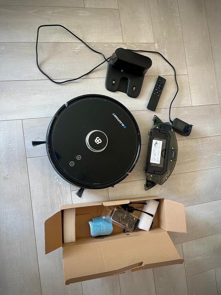 Blaupunkt Bluebot Xtreme stofzuiger / vacuum cleaner, Ophalen of Verzenden, Zo goed als nieuw, Robotstofzuiger