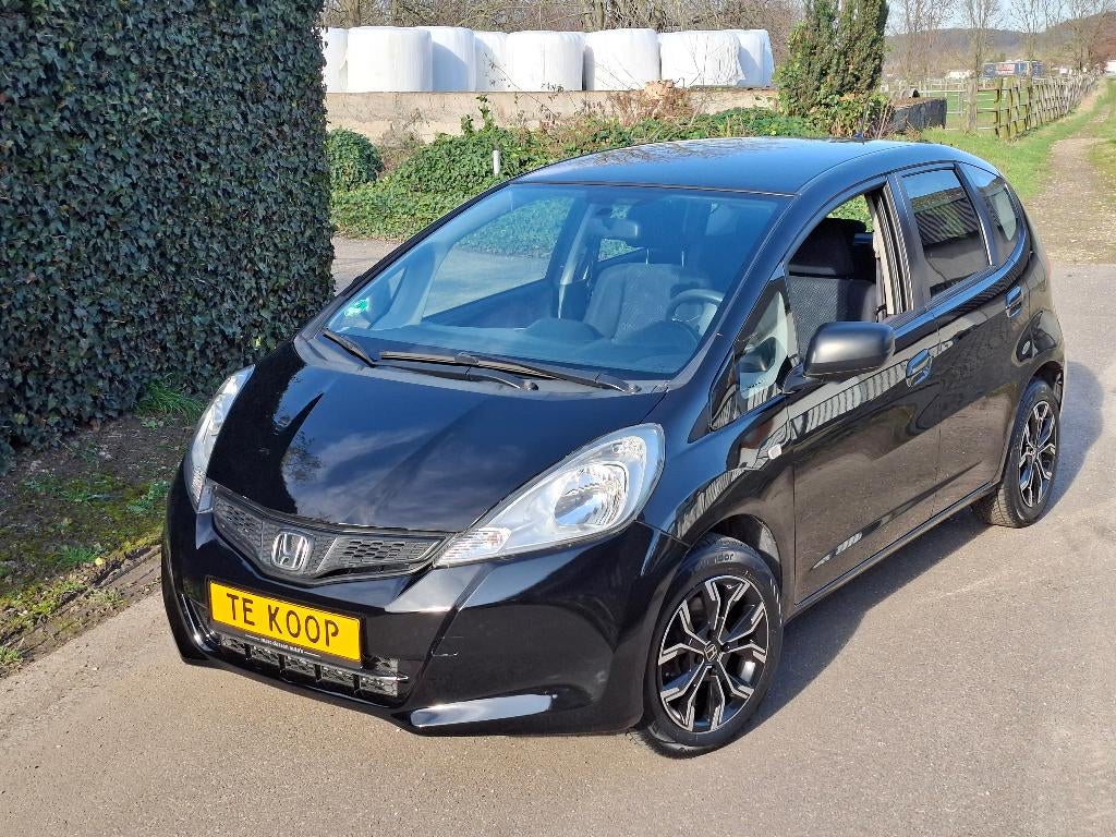 Jazz 1.2 bj 2014 Airco Sportvelgen 5DRS Nieuwe APK Zeer Ruim, Auto's, Voorwielaandrijving, Euro 5, Stof, 4 cilinders