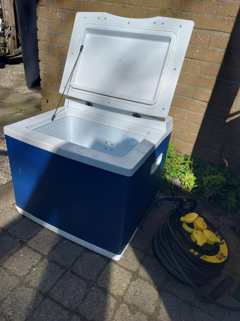 MOBICOOL MB 40 koelbox camping 220V  auto 12V, Caravans en Kamperen, Ophalen, Zo goed als nieuw, Elektrisch