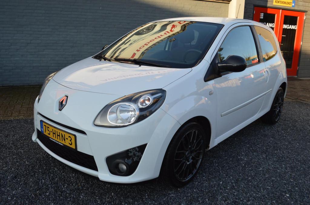 Renault Twingo 1.2 Night & Day Airco Stuurbekrachtiging Gara, Auto's, Renault, Voorwielaandrijving, Gebruikt, 31 €/maand, 4 cilinders